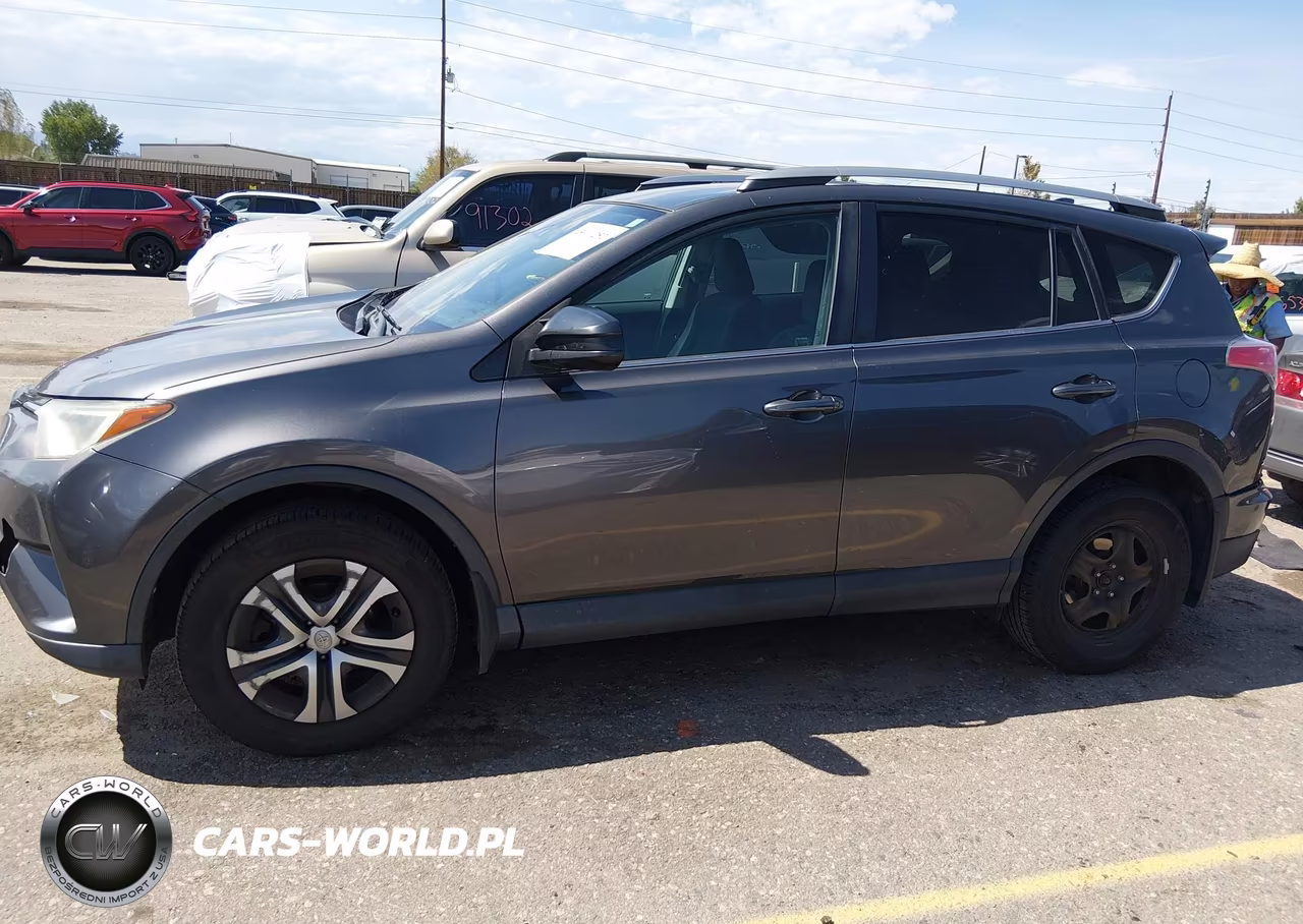 2017 Toyota Rav4 Le VIN:2T3BFREV5HW646982 - 15