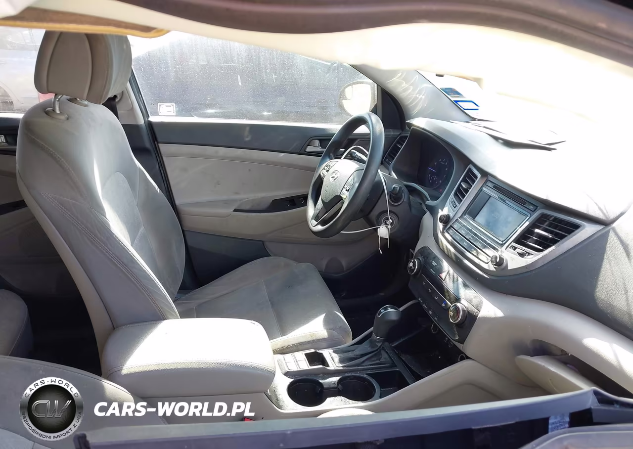 2018 Hyundai Tucson Se VIN:KM8J23A48JU783513 - 5