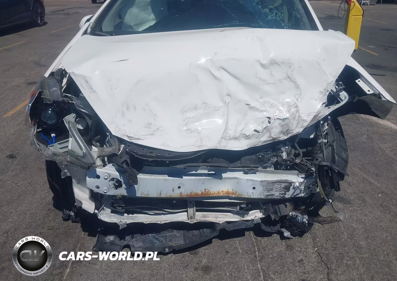 2016 Toyota Prius C One VIN:JTDKDTB33G1117873 - 6