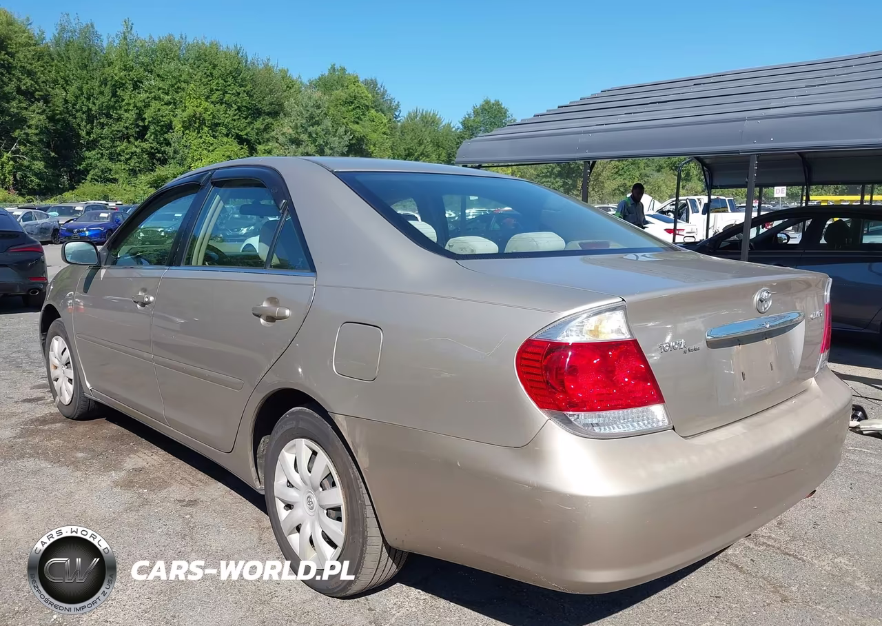 2005 Toyota Camry Std VIN:4T1BE32K65U013289 - 3