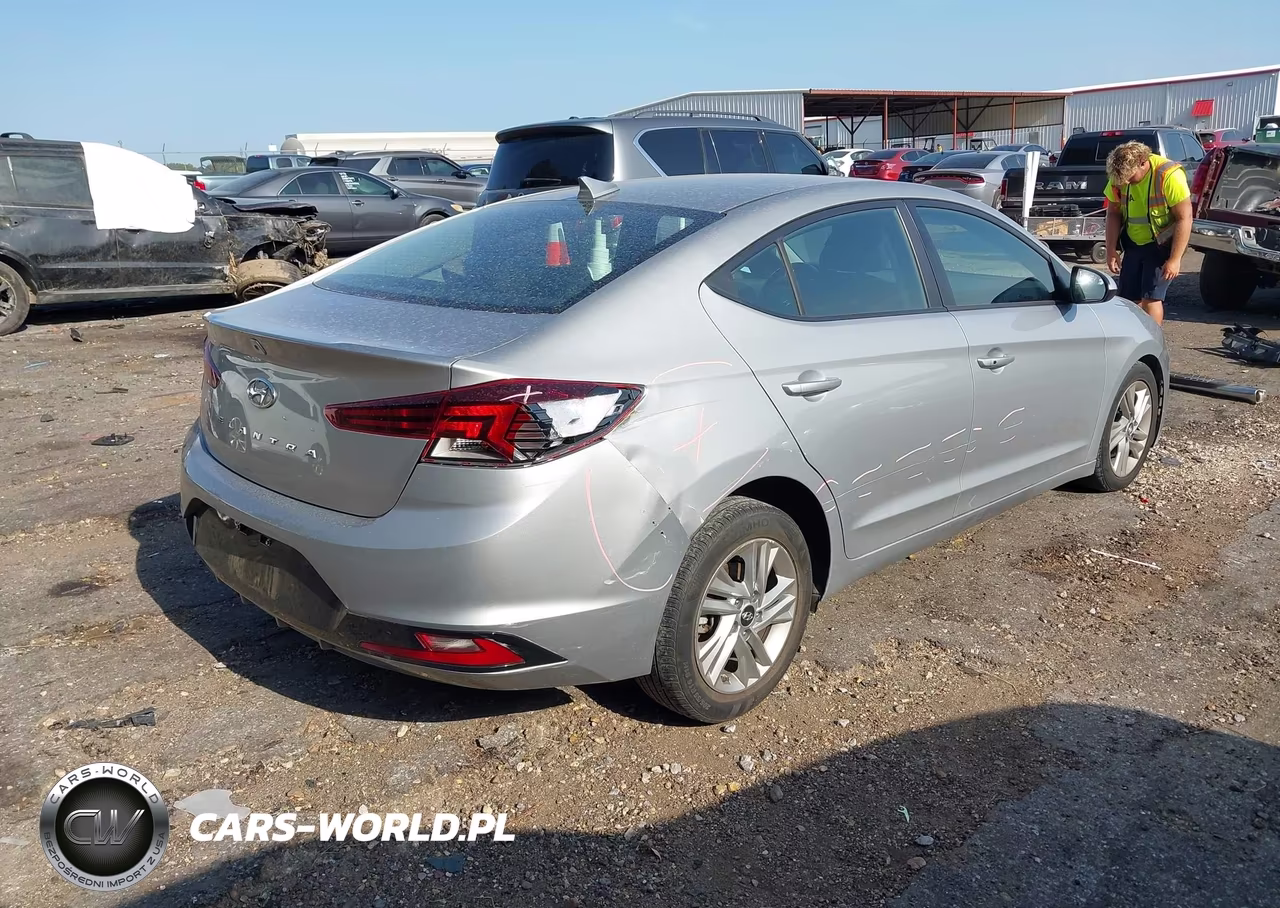 2020 Hyundai Elantra Value Edition VIN:5NPD84LF0LH602387 - 4