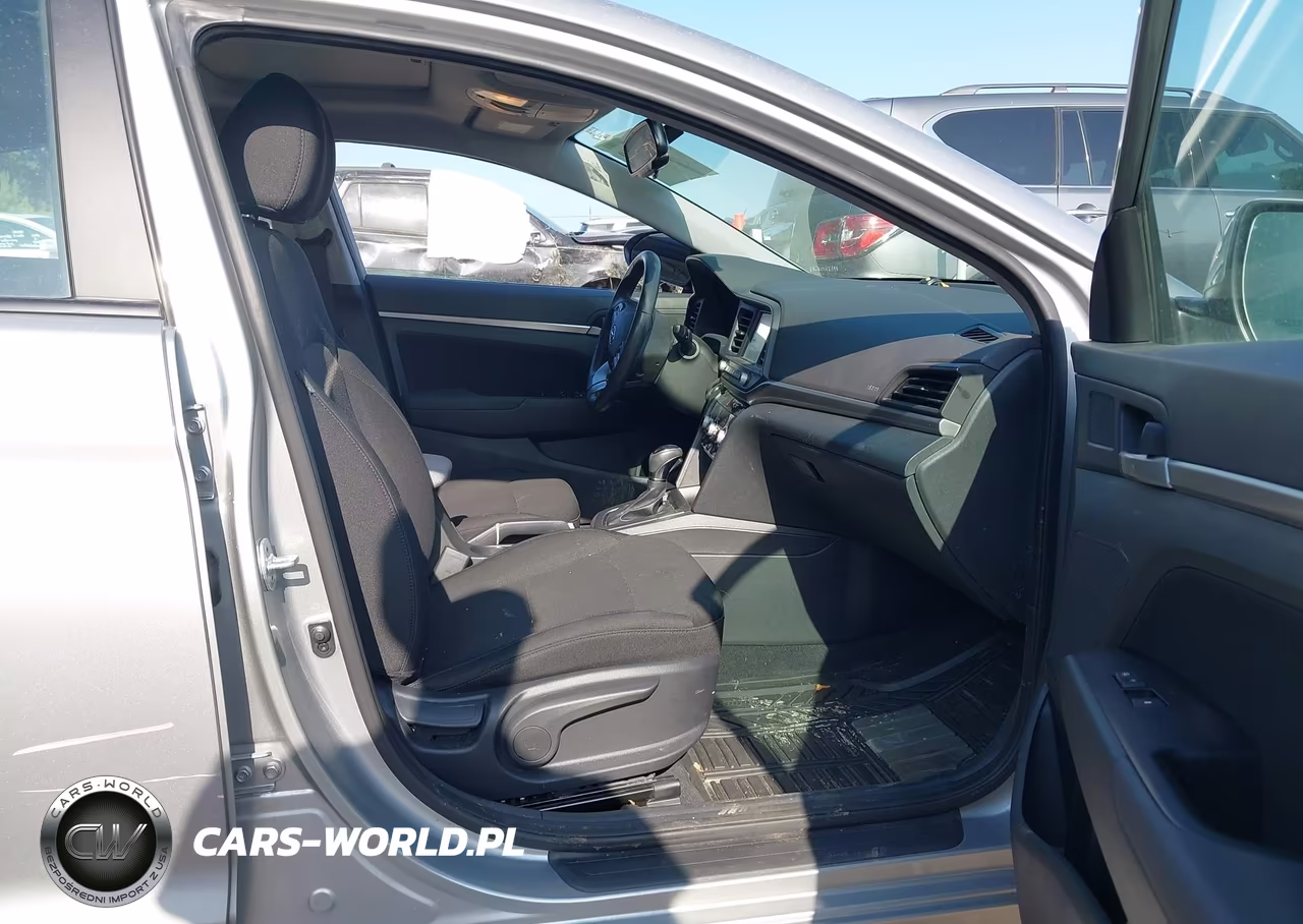 2020 Hyundai Elantra Value Edition VIN:5NPD84LF0LH602387 - 5