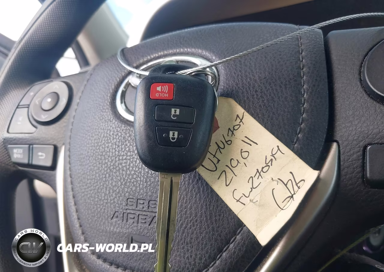 2015 Toyota Rav4 Xle VIN:2T3RFREV3FW270519 - 11