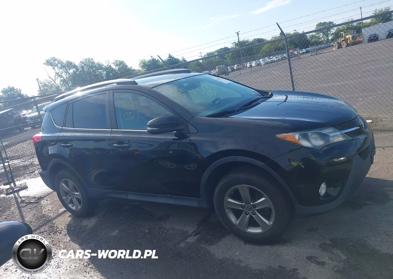 2015 Toyota Rav4 Xle VIN:2T3RFREV3FW270519 - 13
