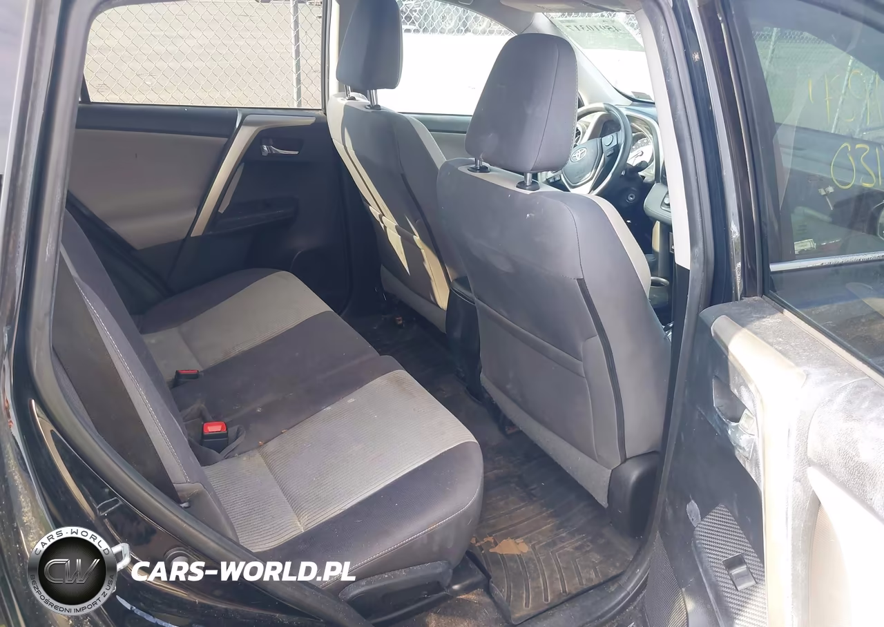 2015 Toyota Rav4 Xle VIN:2T3RFREV3FW270519 - 8