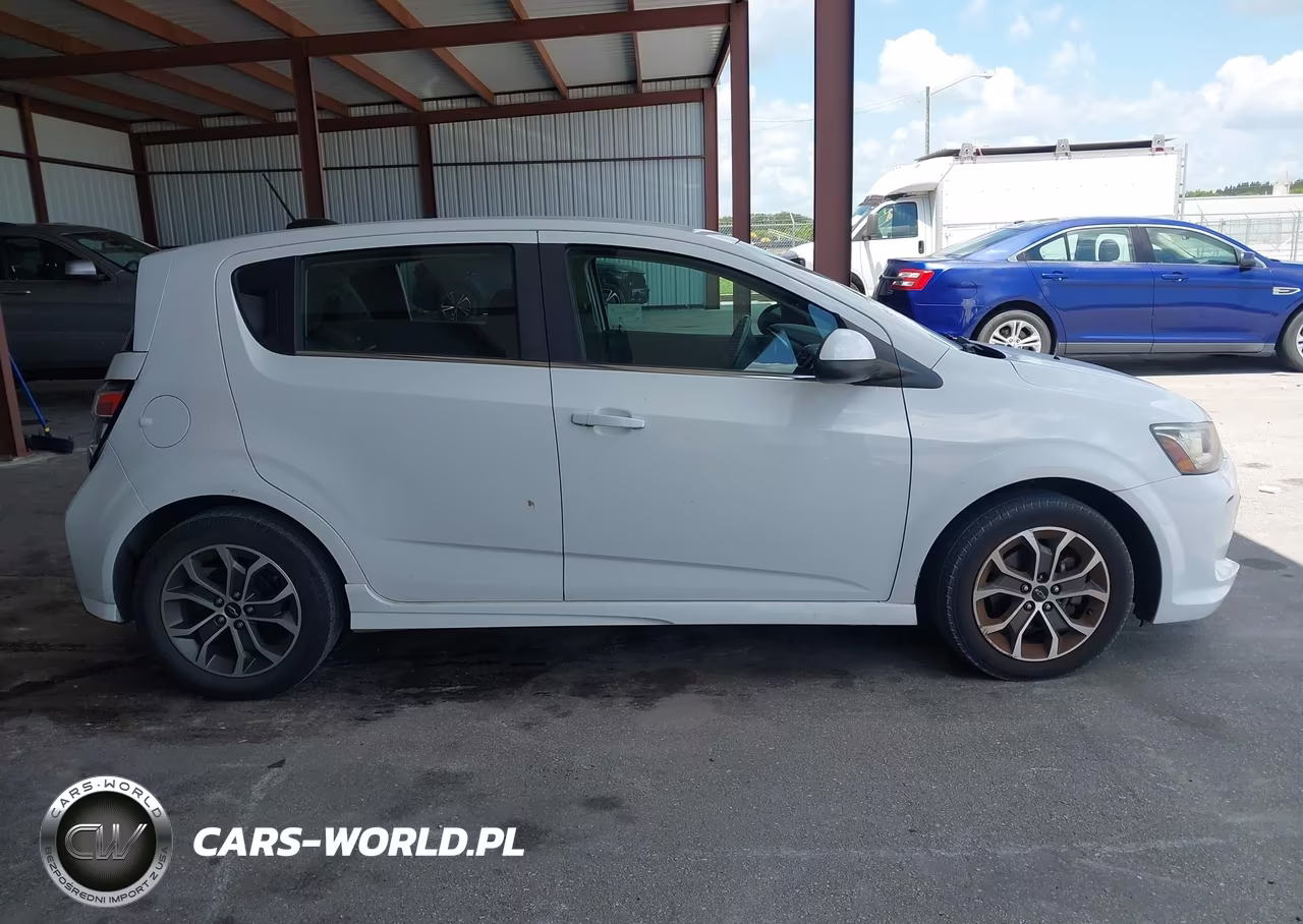 2018 Chevrolet Sonic Lt Auto VIN:1G1JD6SH9J4107050 - 13