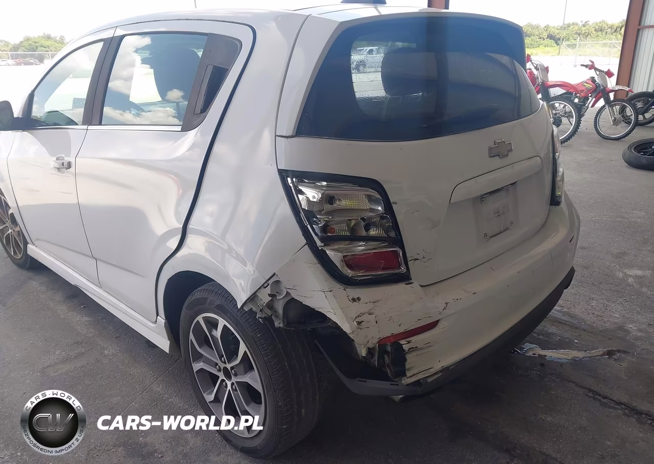 2018 Chevrolet Sonic Lt Auto VIN:1G1JD6SH9J4107050 - 6