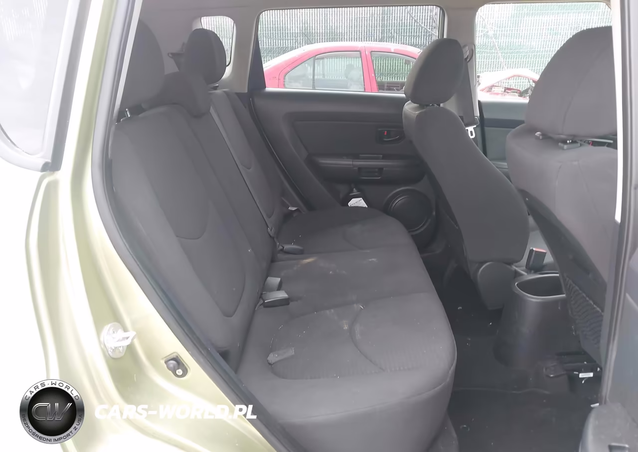 2013 Kia Soul VIN:KNDJT2A52D7606480 - 8