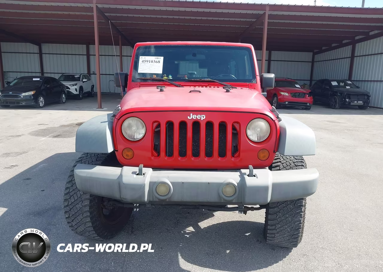 2008 Jeep Wrangler Unlimited Rubicon VIN:1J4GA69198L577320 - 12