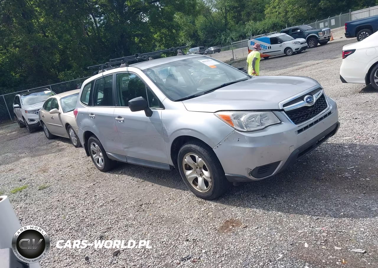 2014 Subaru Forester 2.5I – zdjęcie 1 z 17