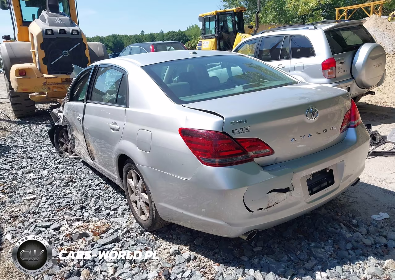 2010 Toyota Avalon Xl VIN:4T1BK3DB3AU354925 - 3