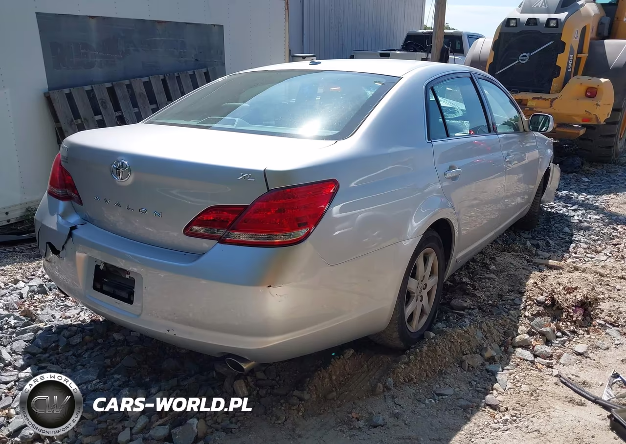 2010 Toyota Avalon Xl VIN:4T1BK3DB3AU354925 - 4