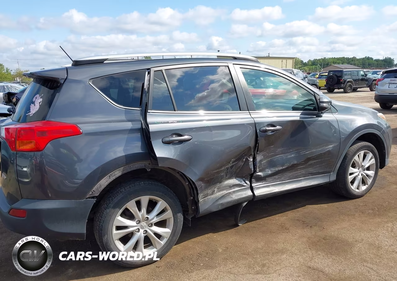2015 Toyota Rav4 Limited VIN:JTMYFREV4FD077935 - 6