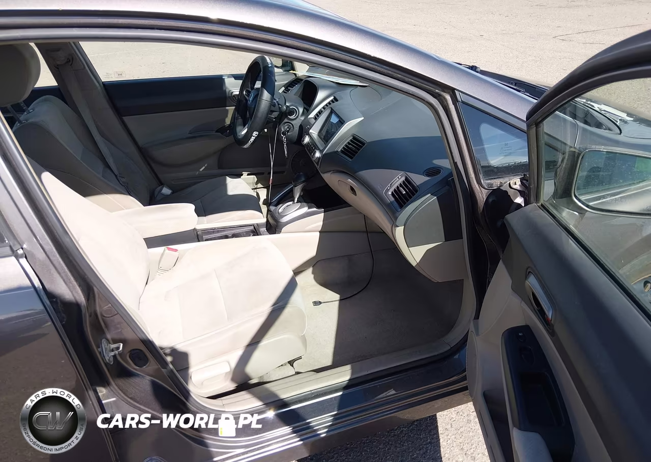 2010 Honda Civic Lx VIN:19XFA1F52AE047250 - 5