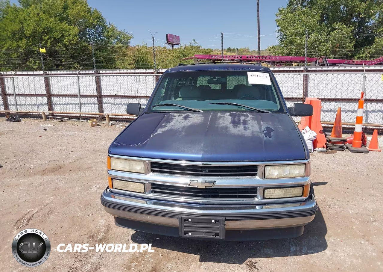 1999 Chevrolet Suburban Lt VIN:3GNEC16R8XG266503 - 12