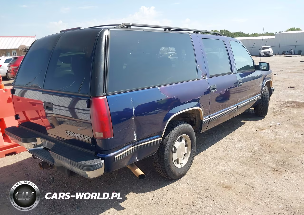 1999 Chevrolet Suburban Lt VIN:3GNEC16R8XG266503 - 4