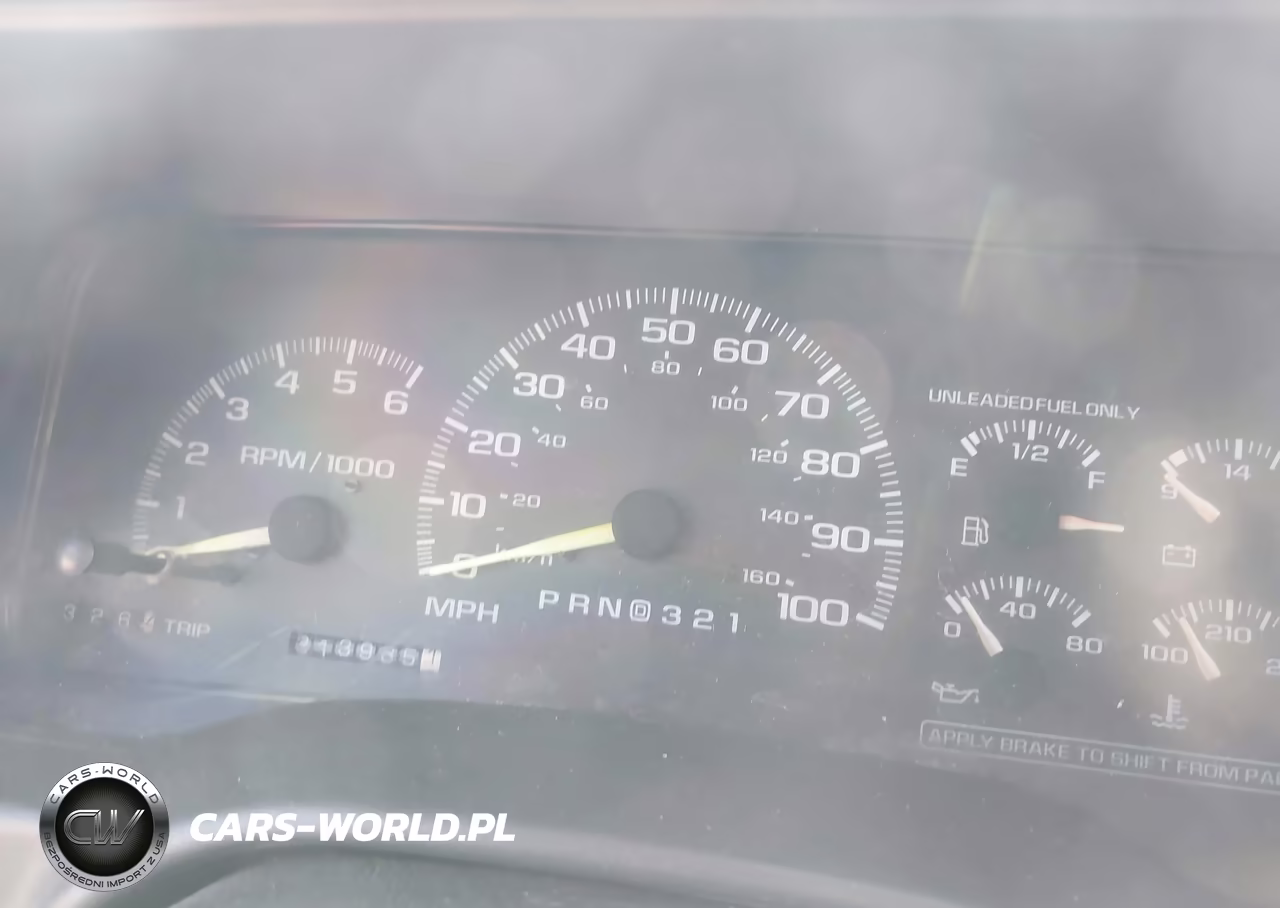 1999 Chevrolet Suburban Lt VIN:3GNEC16R8XG266503 - 7
