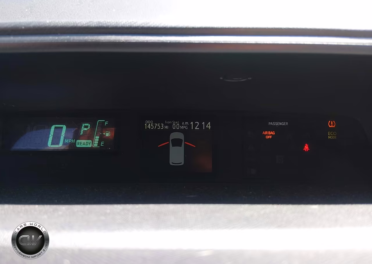 2013 Toyota Prius C Two VIN:JTDKDTB30D1545444 - 7