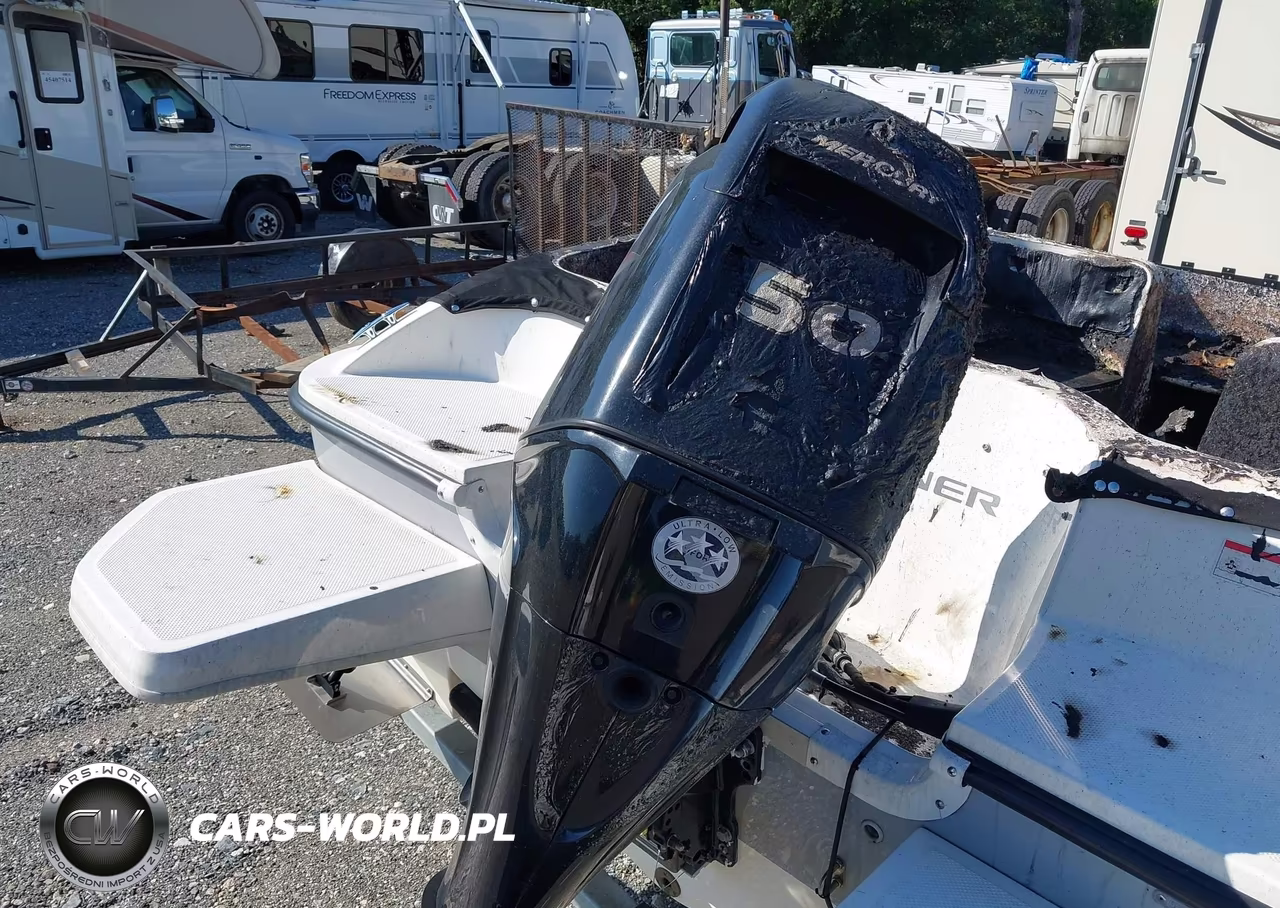 2019 Bayliner Other VIN:BLBX2419J819 - 10