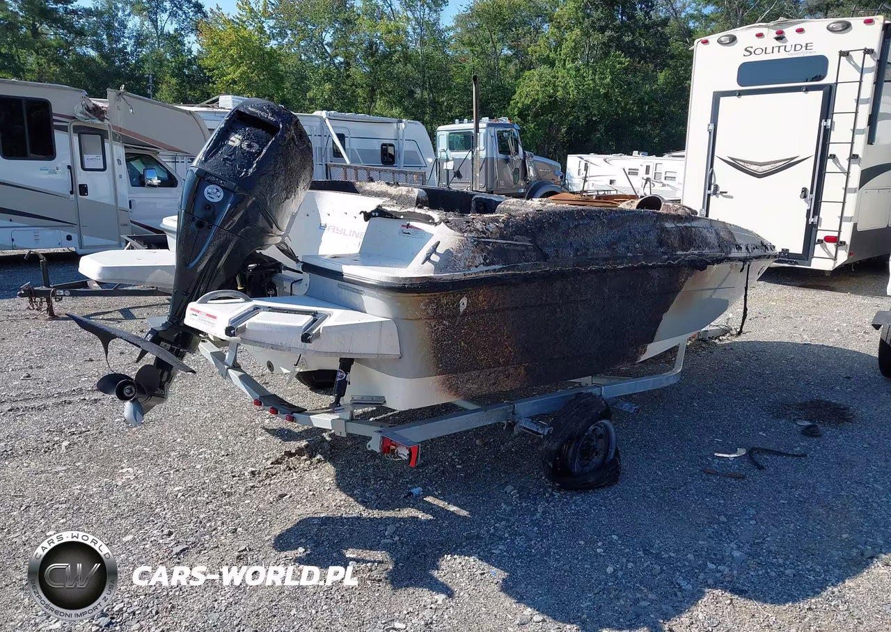 2019 Bayliner Other VIN:BLBX2419J819 - 4