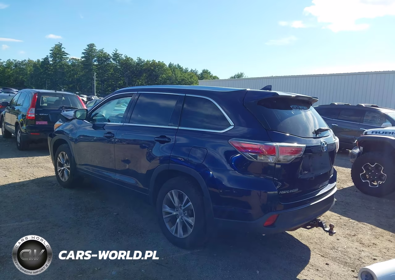 2015 Toyota Highlander Xle V6 VIN:5TDJKRFH7FS158793 - 3