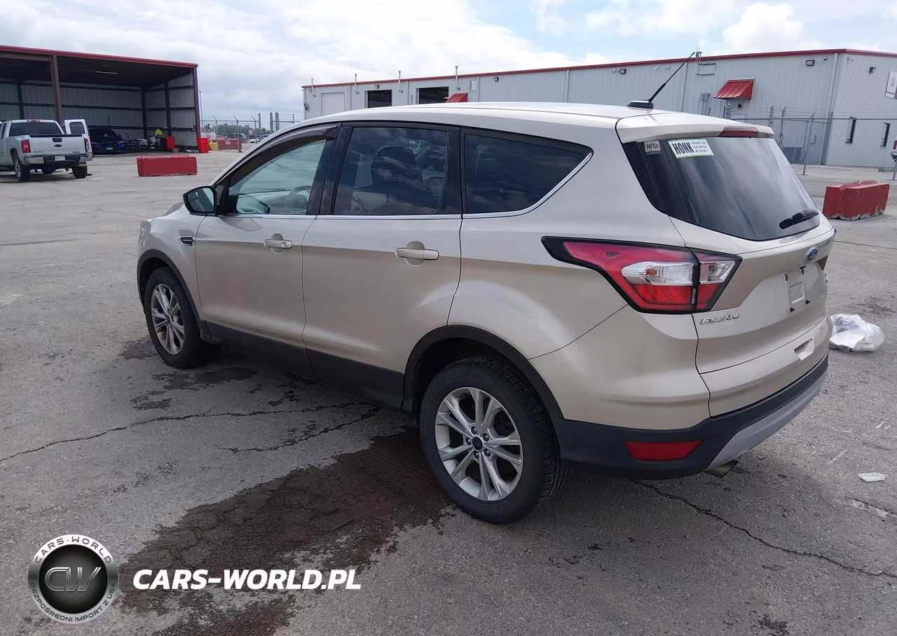 2017 Ford Escape Se VIN:1FMCU9GD1HUC46392 - 3