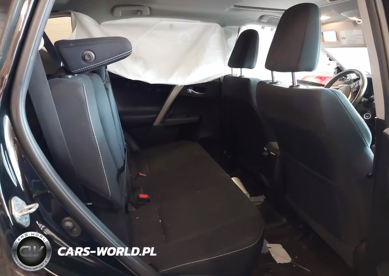 2018 Toyota Rav4 Xle VIN:2T3WFREVXJW445487 - 8