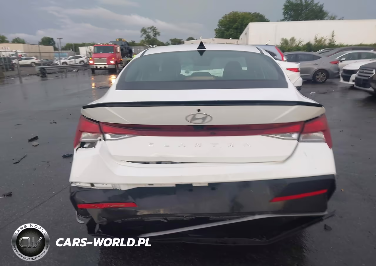 2025 Hyundai Elantra Sel Sport VIN:KMHLM4DG2SU021830 - 16