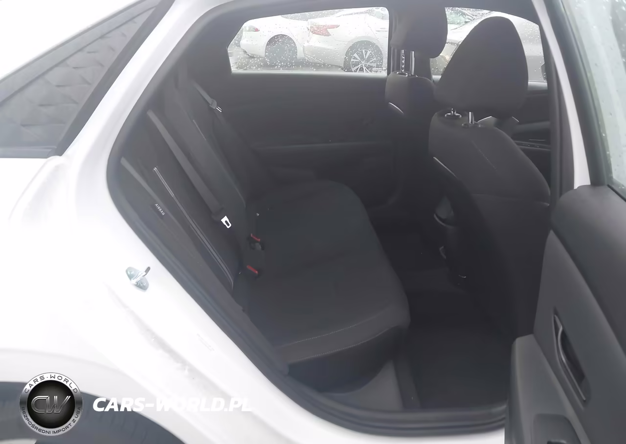 2025 Hyundai Elantra Sel Sport VIN:KMHLM4DG2SU021830 - 8