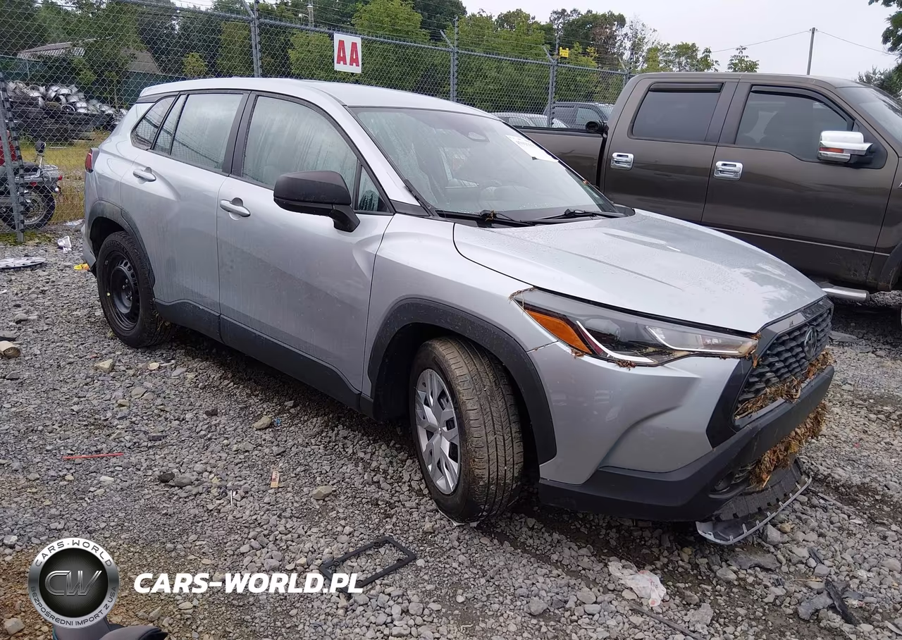 2023 Toyota Corolla Cross L – zdjęcie 1 z 15