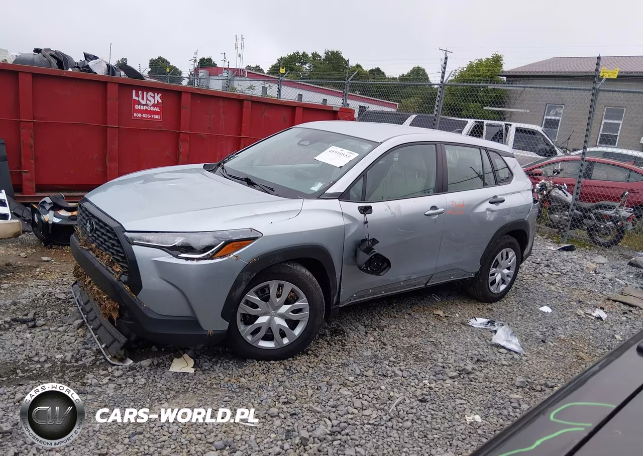 2023 Toyota Corolla Cross L VIN:7MUAAAAG5PV065927 - 13