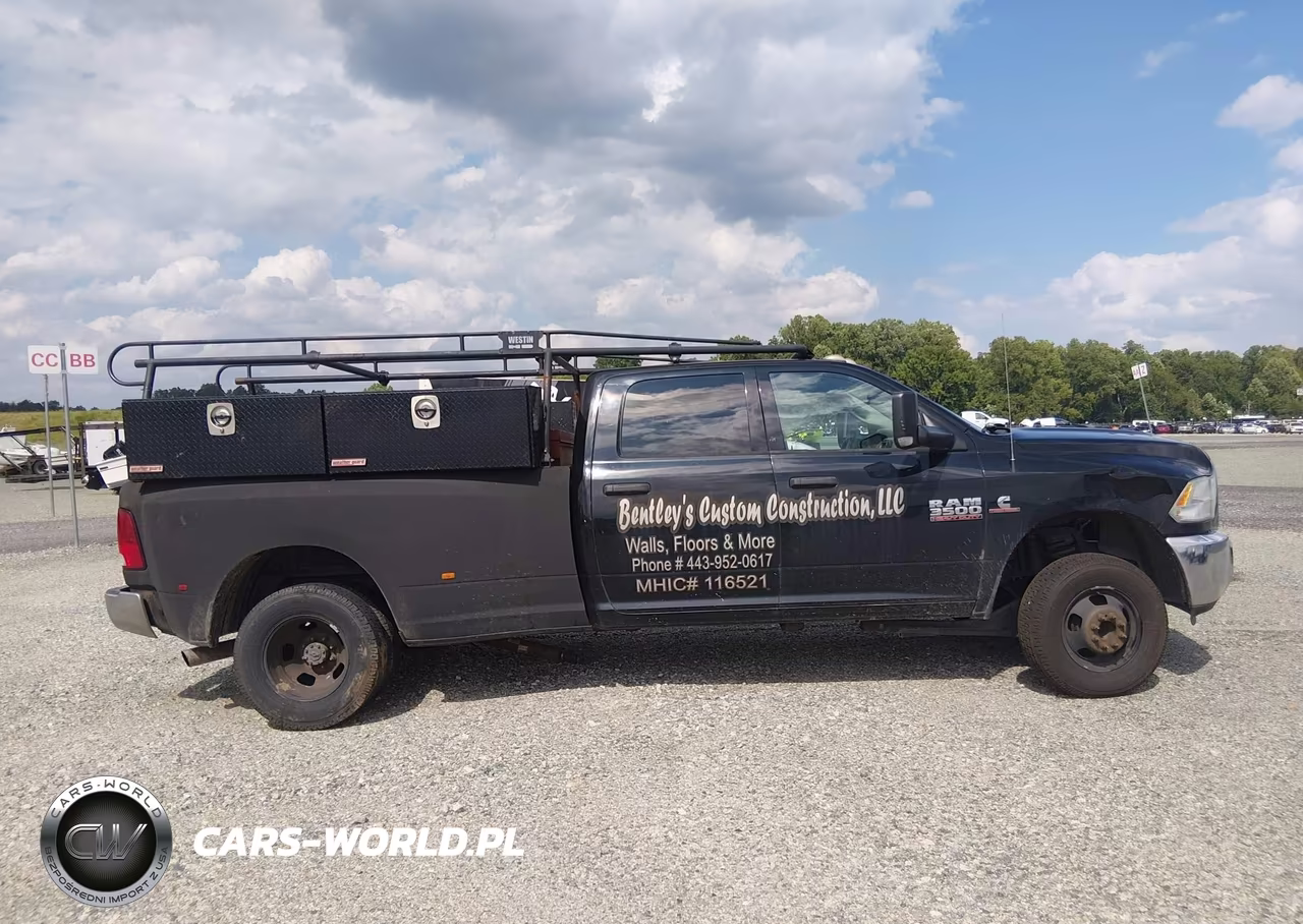 2015 Ram 3500 Tradesman VIN:3C63RRGL4FG550689 - 13