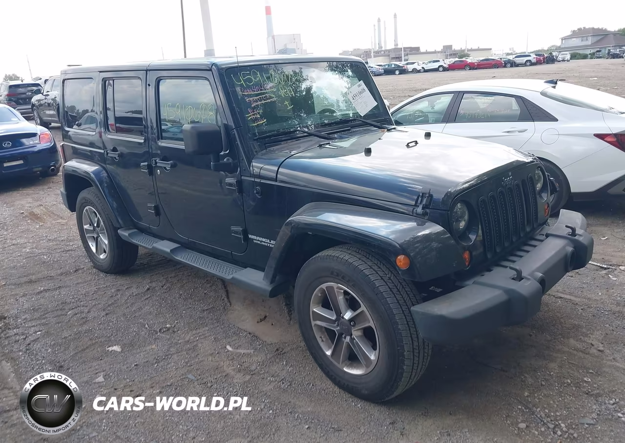 2012 Jeep Wrangler Unlimited Sahara – zdjęcie 1 z 16