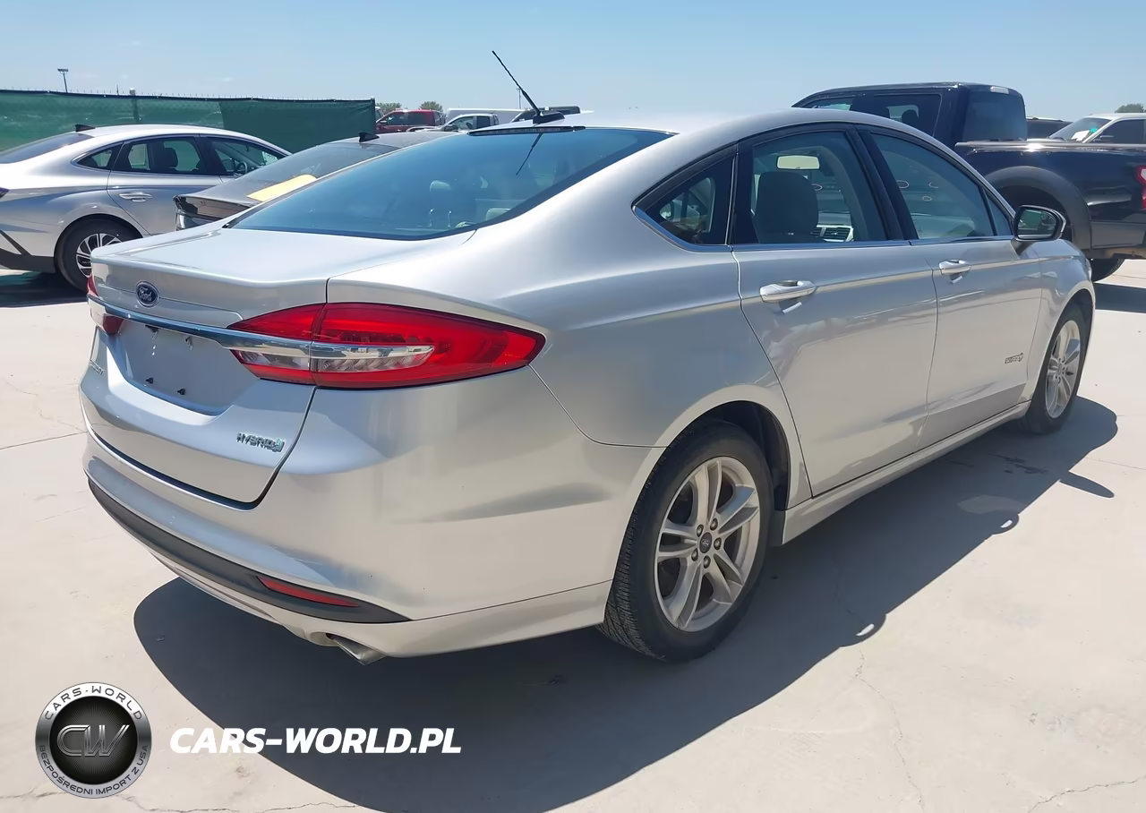 2018 Ford Fusion Hybrid S VIN:3FA6P0UU9JR100575 - 4