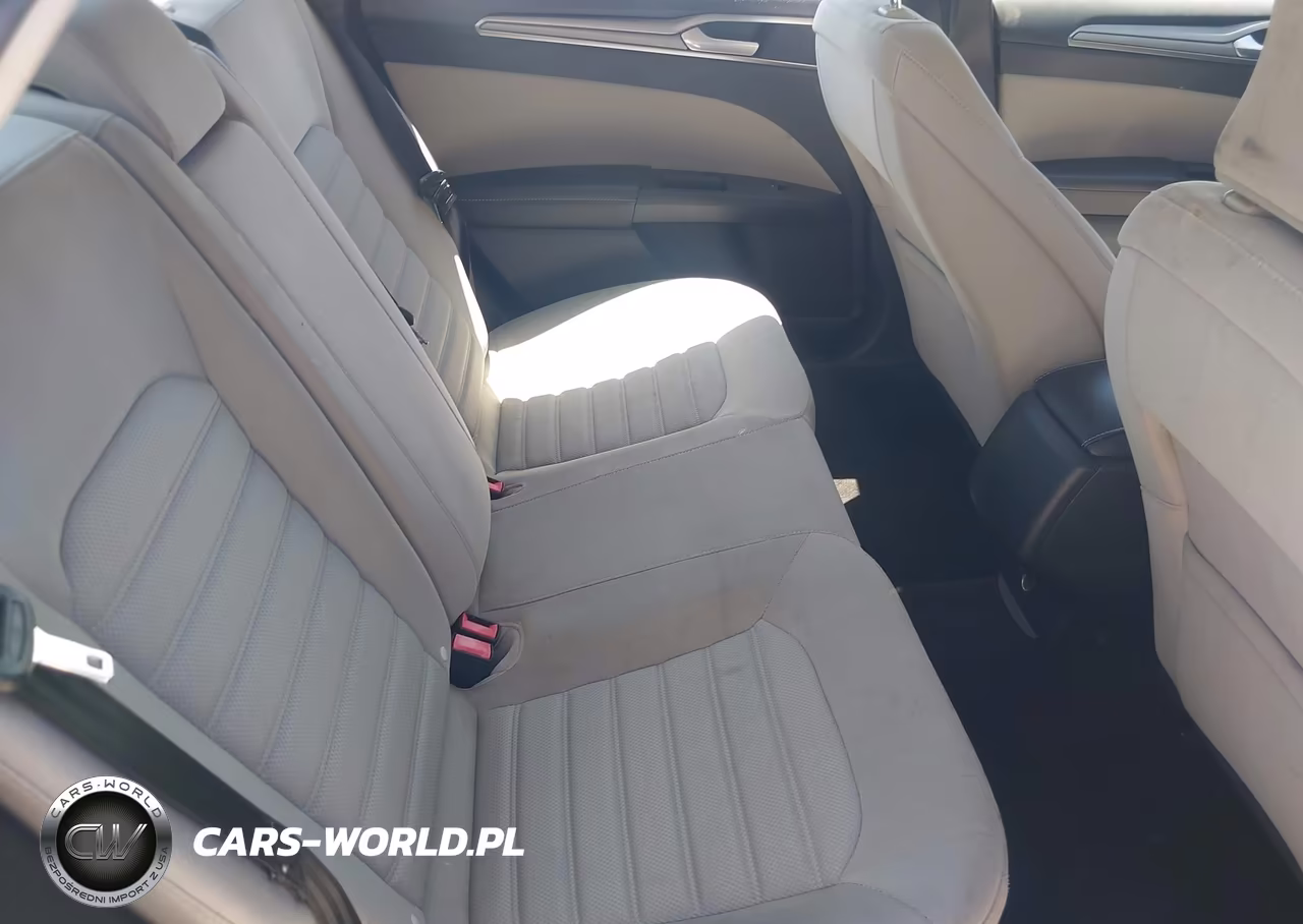 2018 Ford Fusion Hybrid S VIN:3FA6P0UU9JR100575 - 8