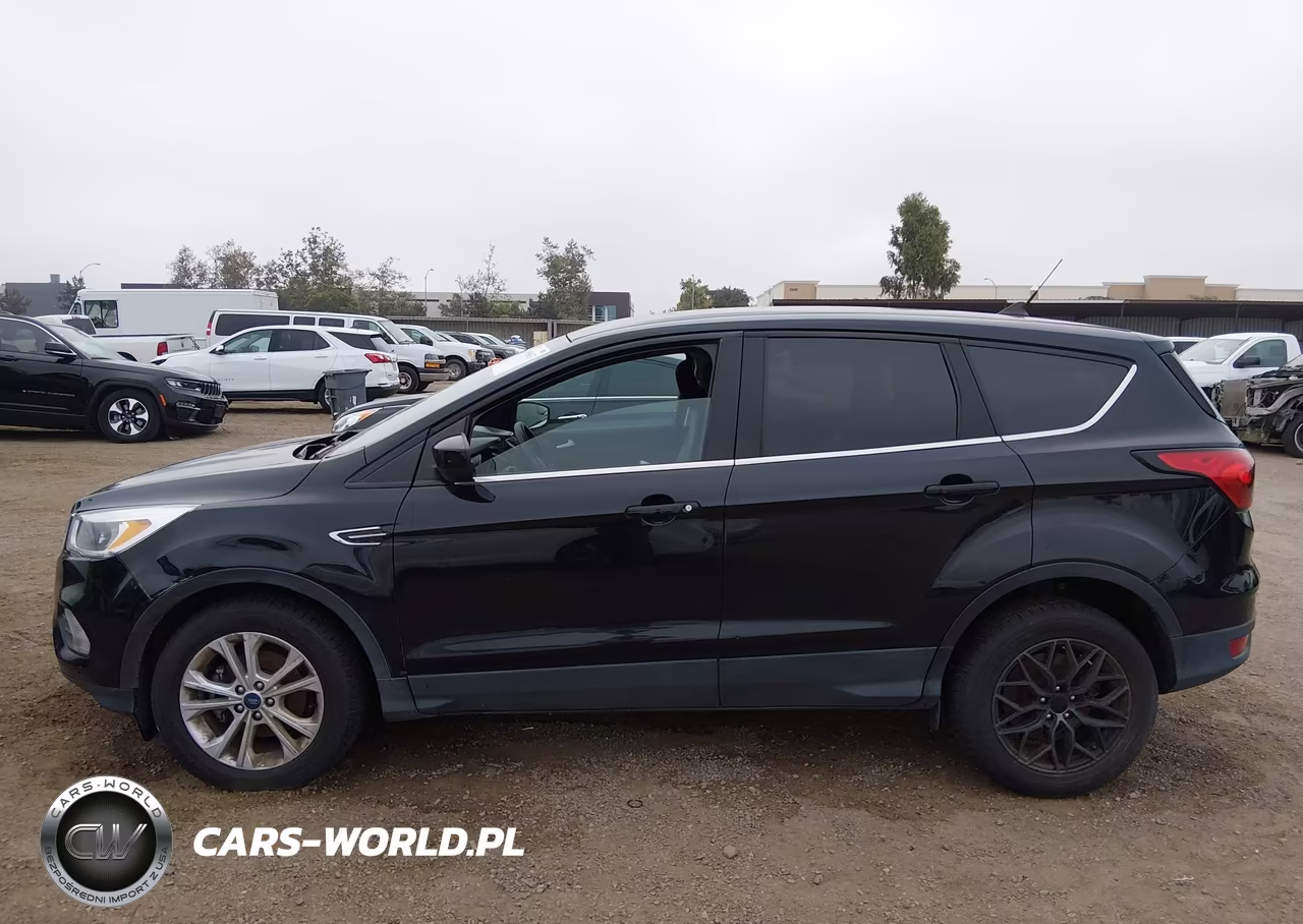 2019 Ford Escape Se VIN:1FMCU0GD2KUC54925 - 14