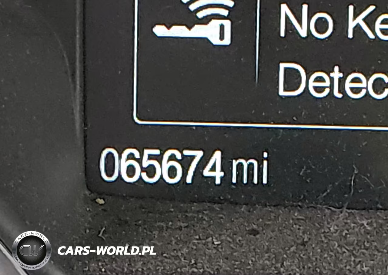 2019 Ford Escape Se VIN:1FMCU0GD2KUC54925 - 15