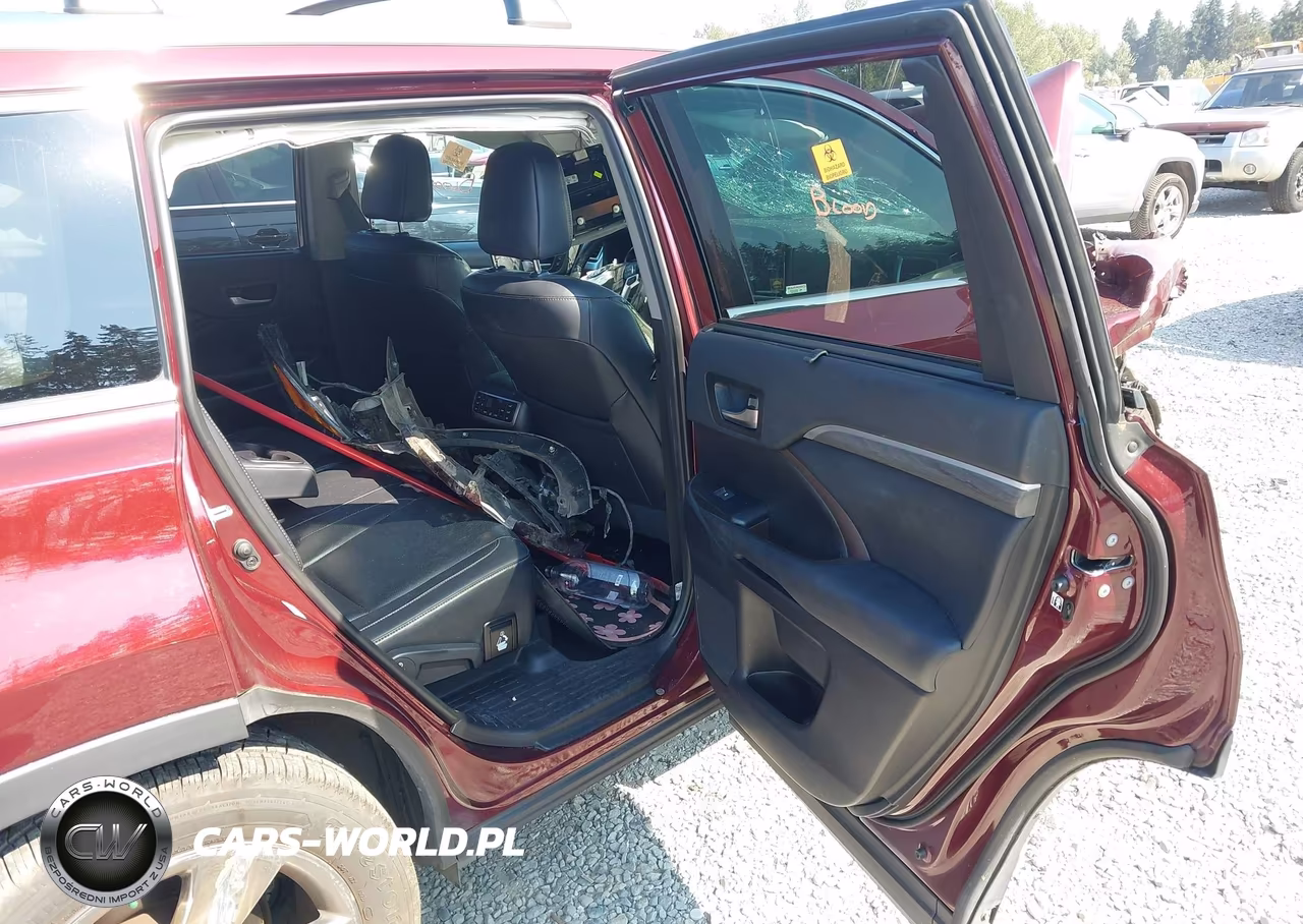 2019 Toyota Highlander Limited Platinum VIN:5TDDZRFH4KS934042 - 8