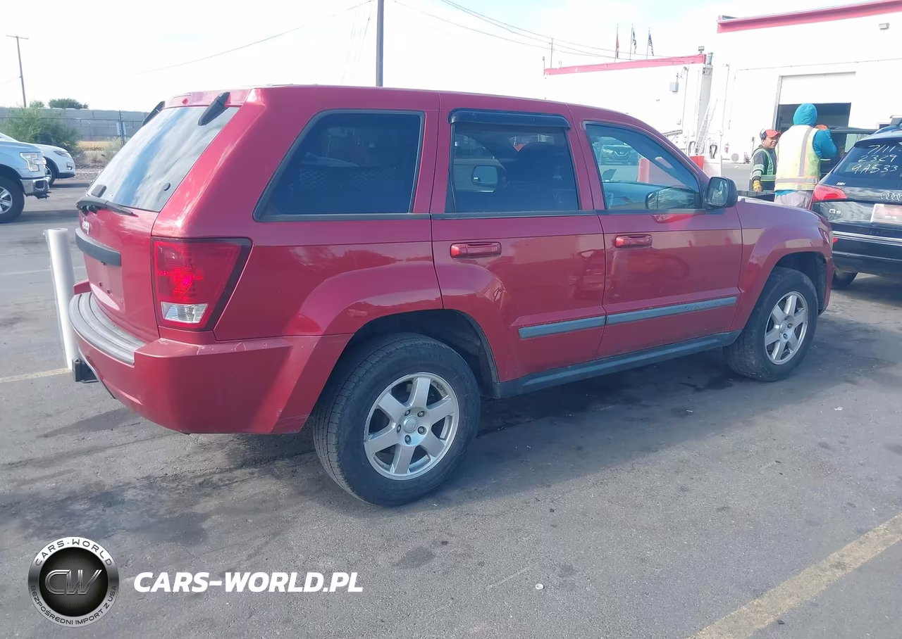 2009 Jeep Grand Cherokee Laredo VIN:1J8GR48KX9C544138 - 4