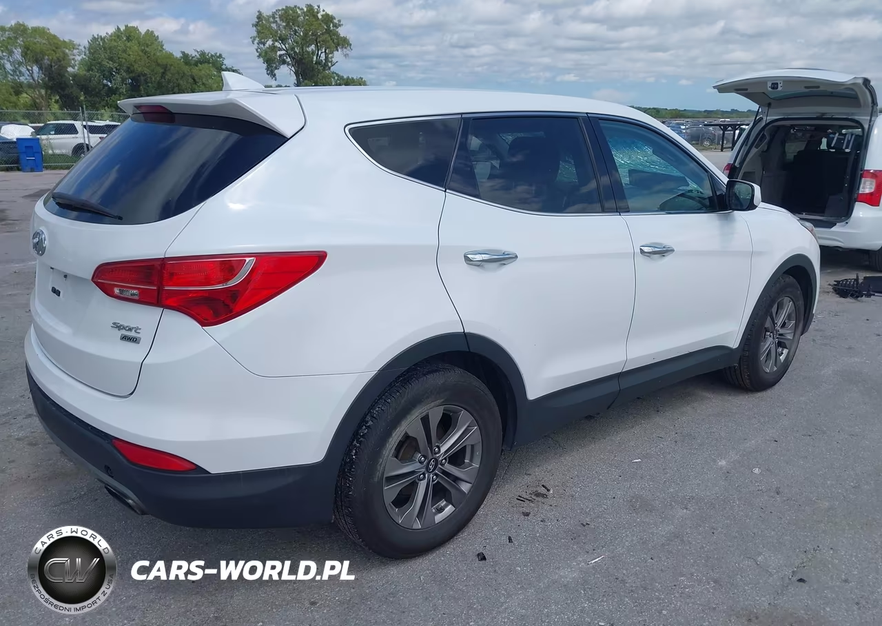 2015 Hyundai Santa Fe Sport 2.4L VIN:5XYZTDLB6FG295143 - 4