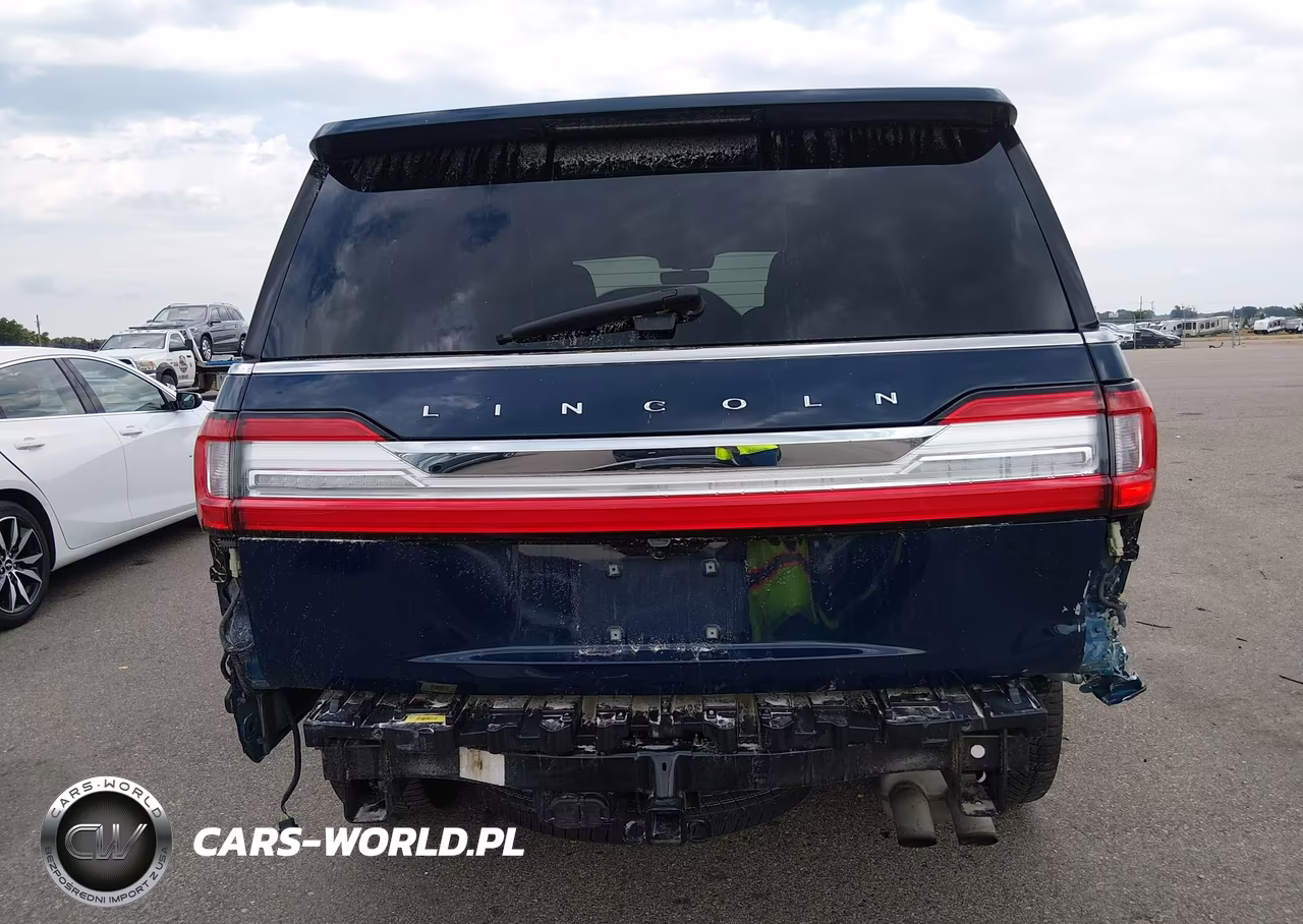 2018 Lincoln Navigator Reserve VIN:5LMJJ2LT1JEL05247 - 17