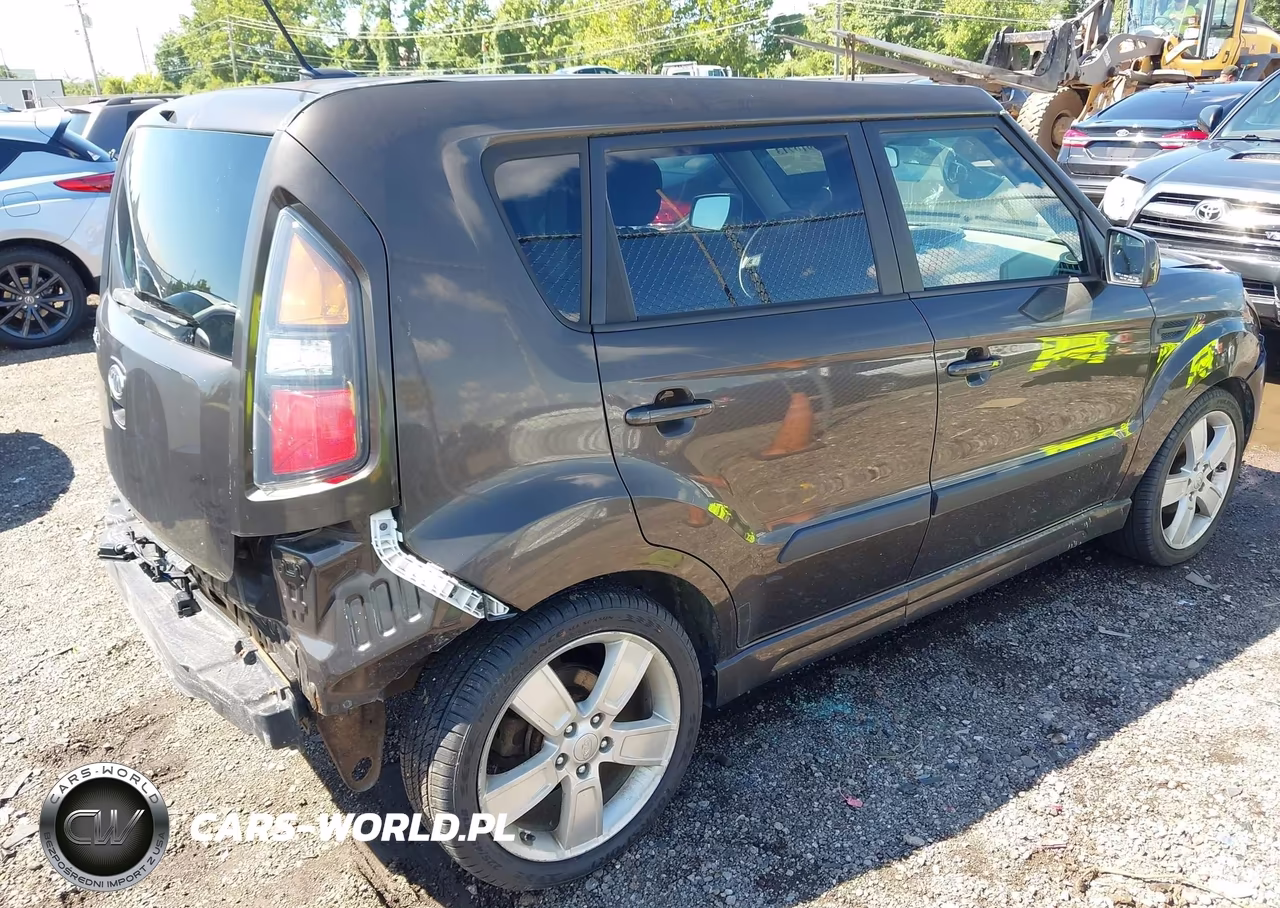 2011 Kia Soul ! VIN:KNDJT2A24B7297517 - 4