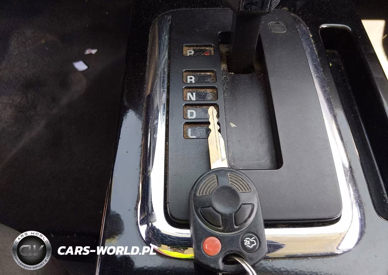 2010 Mazda Tribute I Sport VIN:4F2CY0C73AKM02776 - 11