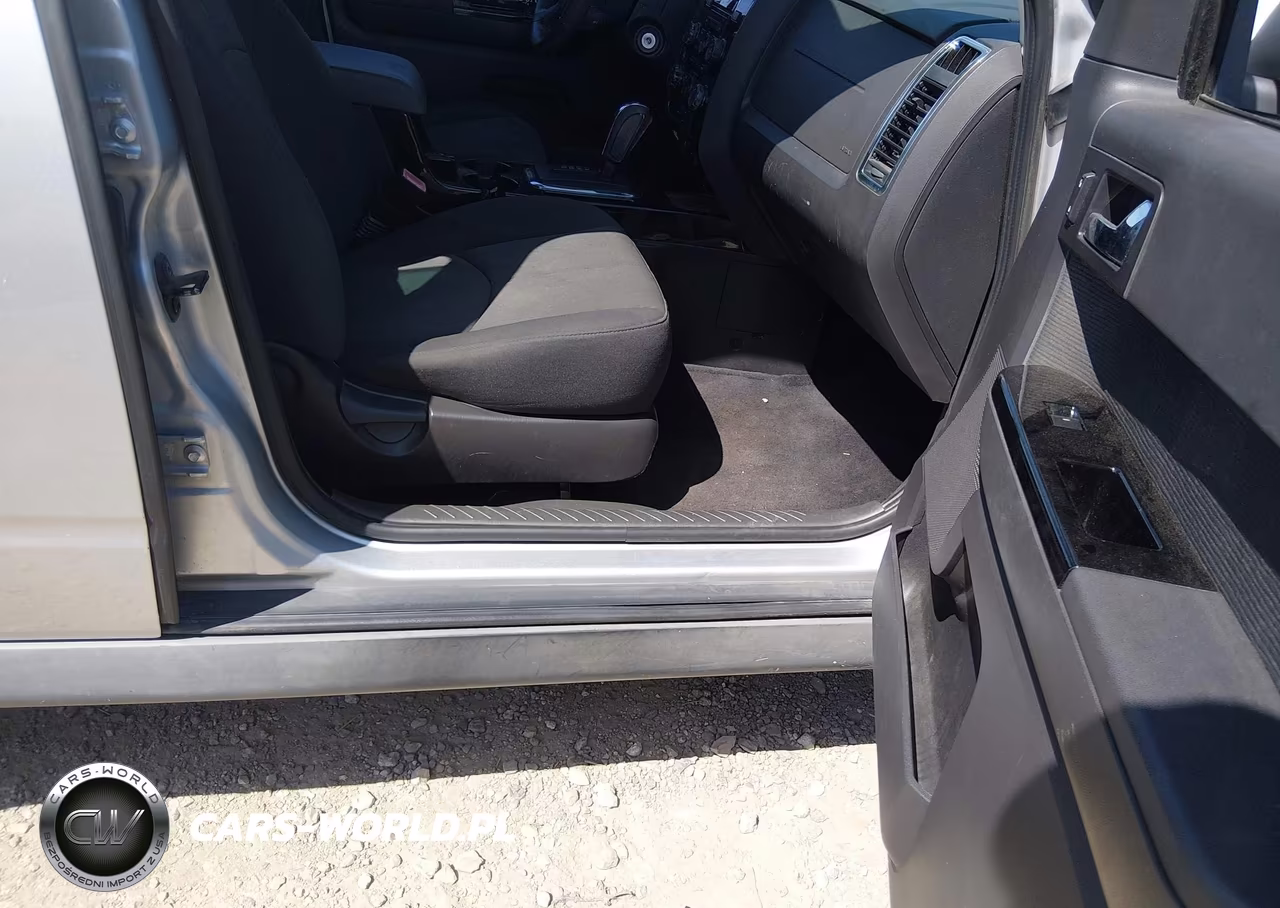 2010 Mazda Tribute I Sport VIN:4F2CY0C73AKM02776 - 5