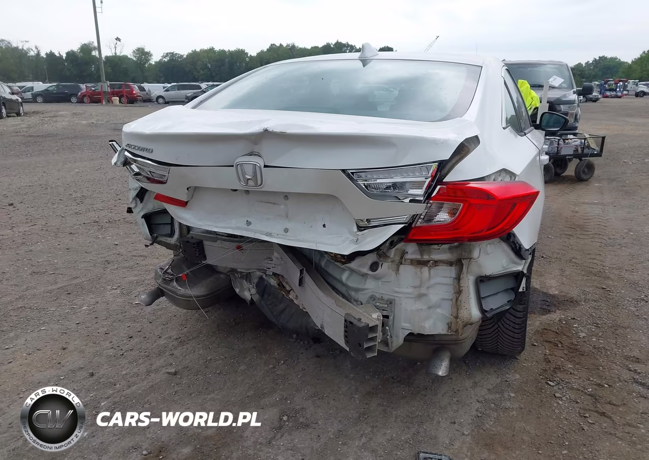 2018 Honda Accord Lx VIN:1HGCV1F10JA111049 - 17