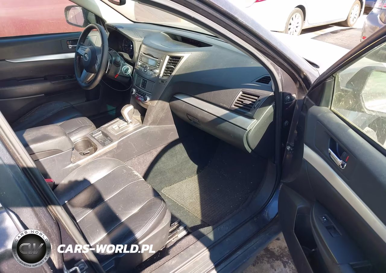 2010 Subaru Outback 2.5I Premium VIN:4S4BRBCC3A3354980 - 5