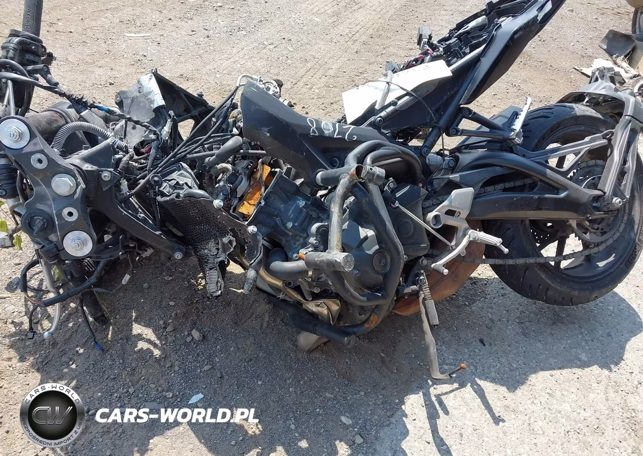 2018 Yamaha Mt09 VIN:JYARN53E2JA002708 - 15