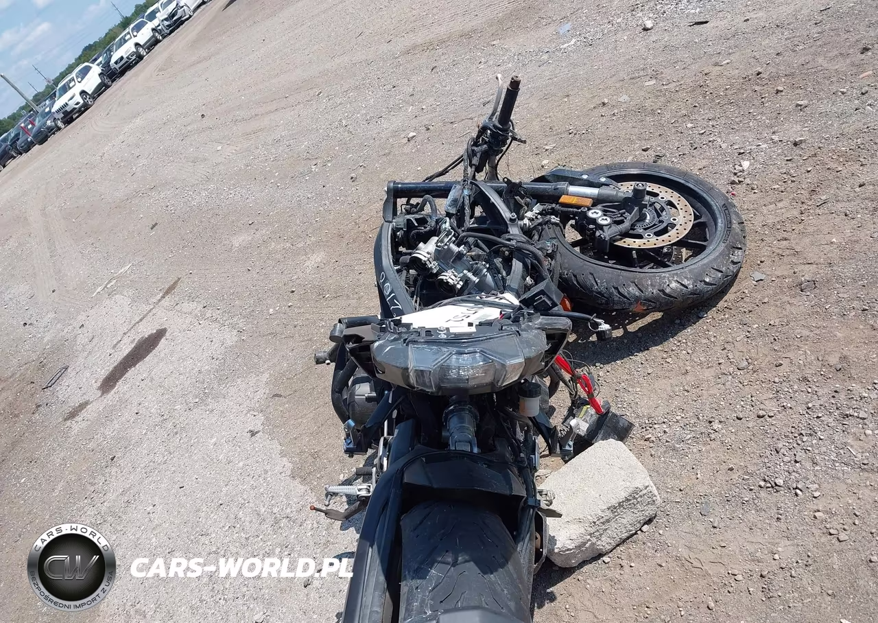 2018 Yamaha Mt09 VIN:JYARN53E2JA002708 - 6