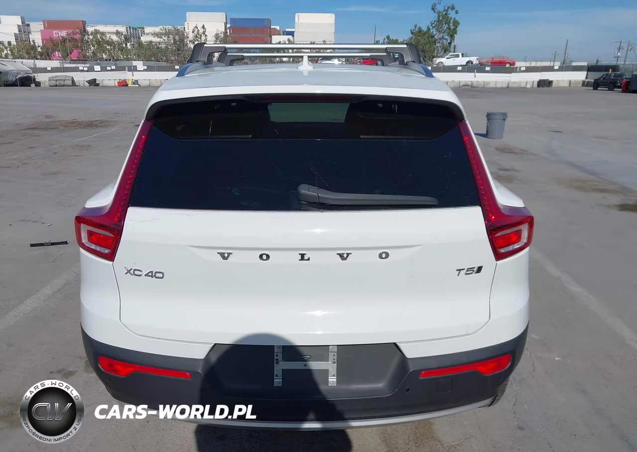 2019 Volvo Xc40 T5 Momentum VIN:YV4162UK5K2136297 - 15
