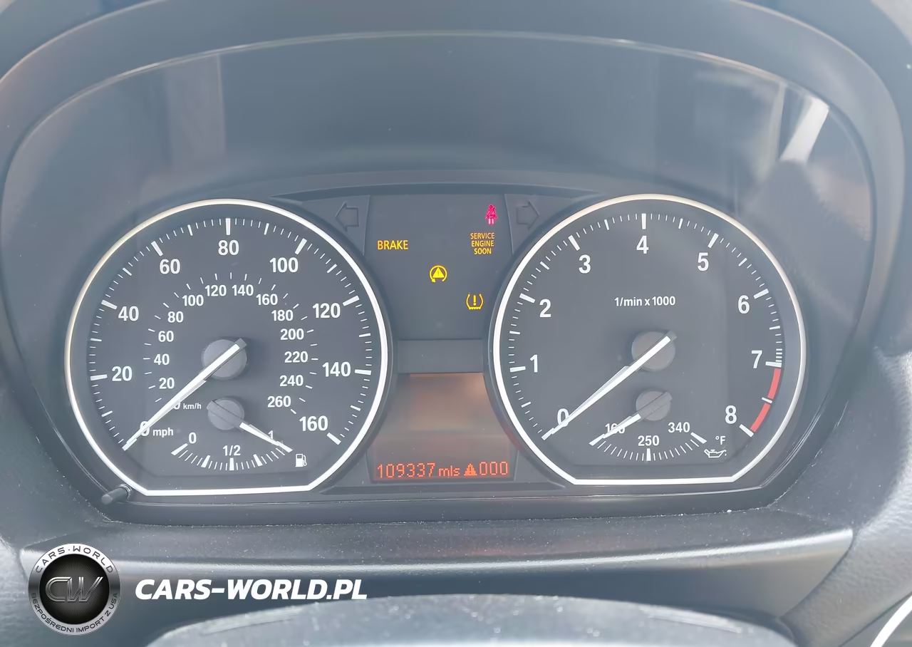 2011 BMW 135I VIN:WBAUN7C56BVM24739 - 7